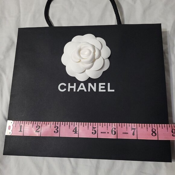 Chanel Gift Shopping Bag Camellia Flower 7.25 x 8.5 x 3.25 in Rope Handle Empty - Picture 7 of 9